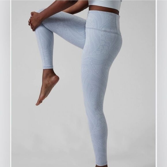 Athleta Elation Textured Leggings Size Small - Picture 1 of 10